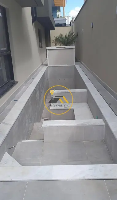 Casa com 3 quartos à venda, 329m2 em Parque Residencial Maria Elmira, Cacapava - SP - imagem 5 Foto 5 de Casa com 3 quartos à venda, 329m2 em Parque Residencial Maria Elmira, Cacapava - SP