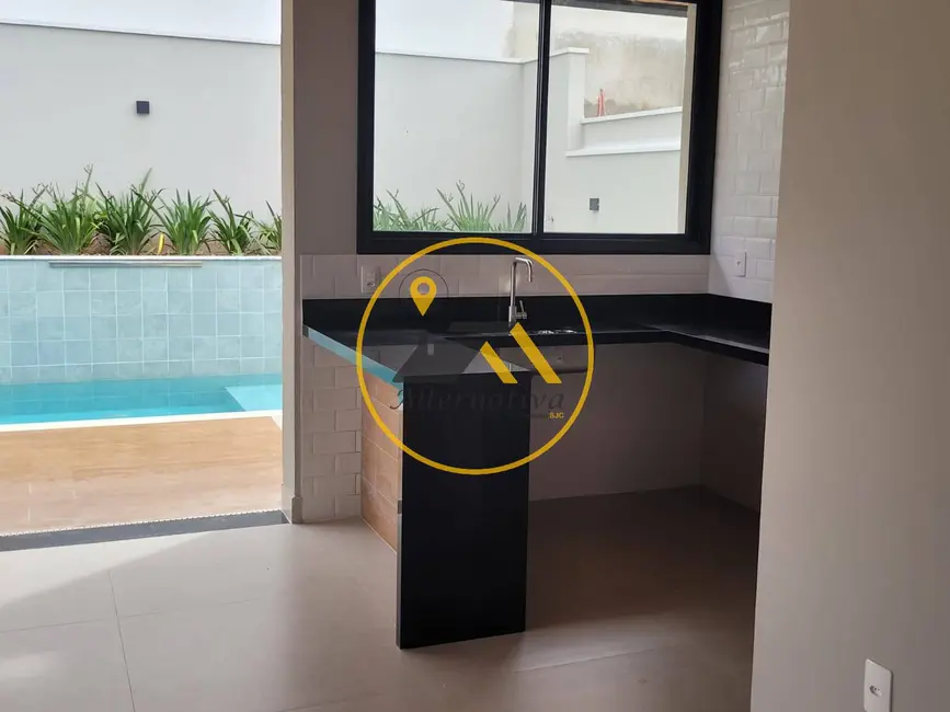 Foto 8 de Sobrado com 4 quartos à venda, 300m2 em Sao Jose Dos Campos - SP