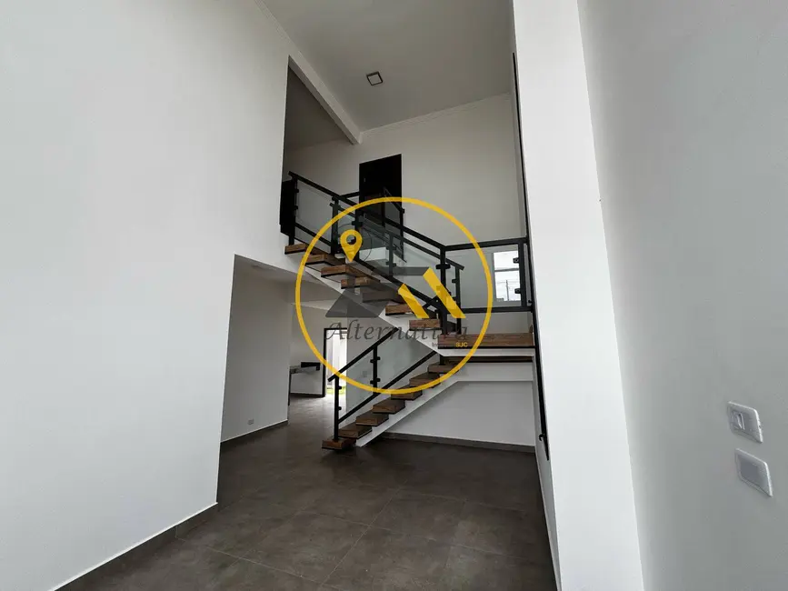 Casa com 4 quartos à venda, 250m2 em Sao Jose Dos Campos - SP - imagem 3 Foto 3 de Casa com 4 quartos à venda, 250m2 em Sao Jose Dos Campos - SP