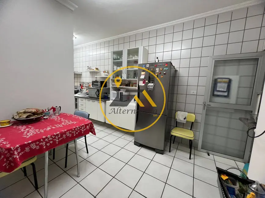 Foto 6 de Casa com 3 quartos à venda, 250m2 em Sao Jose Dos Campos - SP
