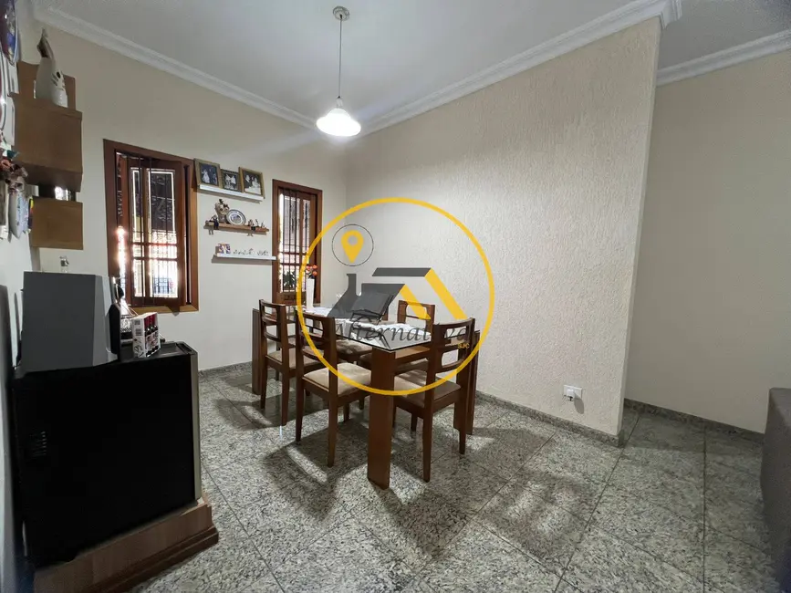 Foto 4 de Casa com 3 quartos à venda, 250m2 em Sao Jose Dos Campos - SP
