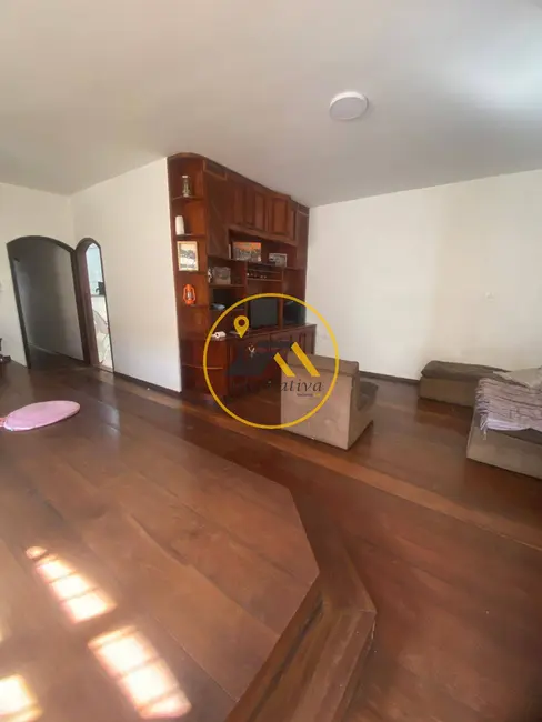 Foto 2 de Casa com 5 quartos à venda, 394m2 em Sao Jose Dos Campos - SP