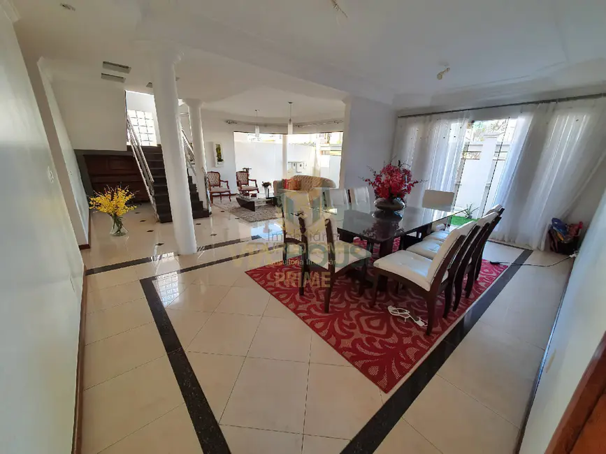 Foto 8 de Casa com 6 quartos à venda e para alugar, 550m2 em Vila Planalto, Brasilia - DF