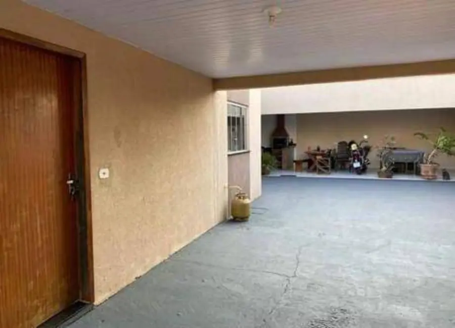 Casa à venda, 331m2 em Altonia - PR - imagem 2 Foto 2 de Casa à venda, 331m2 em Altonia - PR