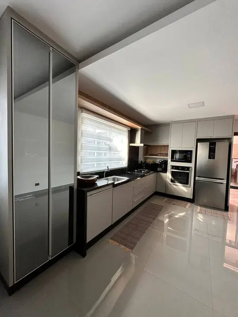 Casa com 3 quartos à venda, 300m2 em Altonia - PR - imagem 7 Foto 7 de Casa com 3 quartos à venda, 300m2 em Altonia - PR