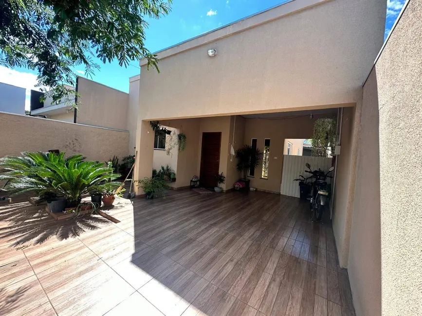 Casa à venda, 168m2 em Altonia - PR - imagem 2 Foto 2 de Casa à venda, 168m2 em Altonia - PR