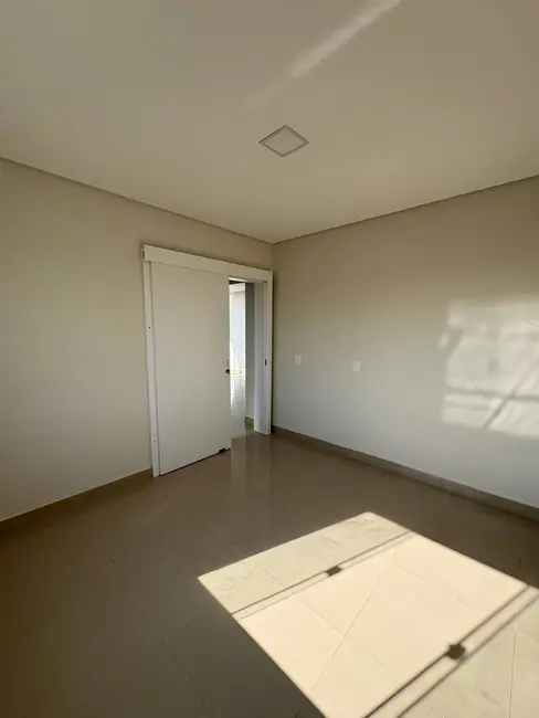 Apartamento com 2 quartos à venda, 61m2 em Barra Velha - SC - imagem 2 Foto 2 de Apartamento com 2 quartos à venda, 61m2 em Barra Velha - SC