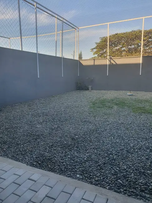 Sobrado com 2 quartos à venda em Barra Velha - SC - imagem 4 Foto 4 de Sobrado com 2 quartos à venda em Barra Velha - SC