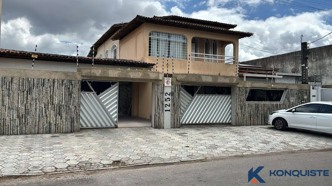 Casa com 6 quartos à venda e para alugar em Brasília, Feira De Santana - BA - imagem 1 Foto 1 de Casa com 6 quartos à venda e para alugar em Brasília, Feira De Santana - BA