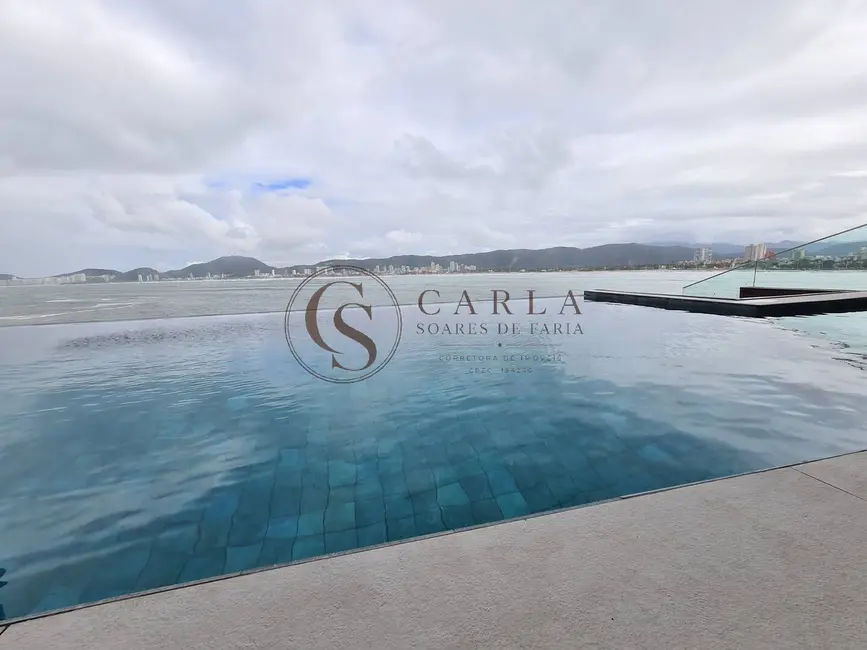 Casa com 6 quartos à venda, 1100m2 em Guaruja - SP - imagem 5 Foto 5 de Casa com 6 quartos à venda, 1100m2 em Guaruja - SP