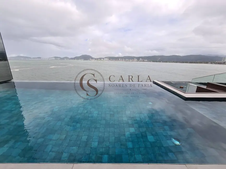 Casa com 6 quartos à venda, 1100m2 em Guaruja - SP - imagem 7 Foto 7 de Casa com 6 quartos à venda, 1100m2 em Guaruja - SP