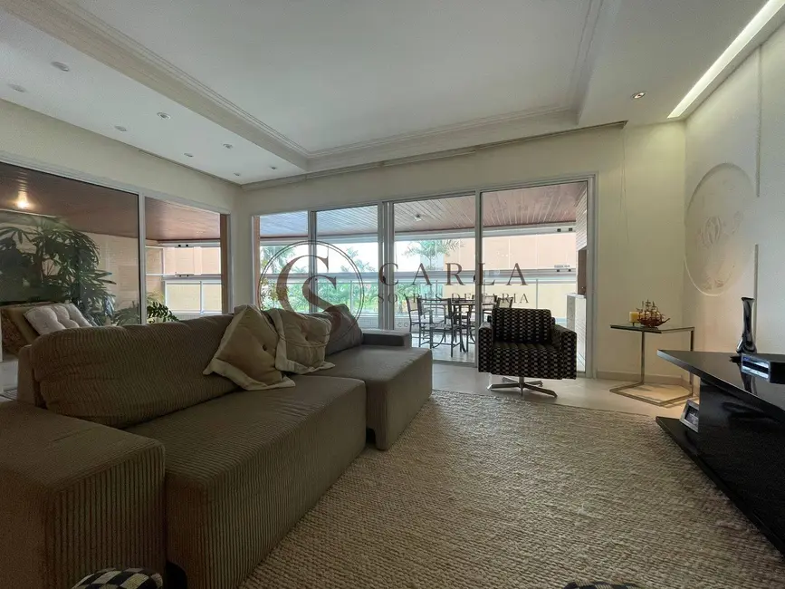 Apartamento com 5 quartos à venda, 125m2 em Enseada, Guaruja - SP - imagem 8 Foto 8 de Apartamento com 5 quartos à venda, 125m2 em Enseada, Guaruja - SP