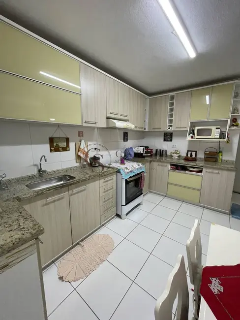 Foto 3 de Apartamento com 2 quartos à venda, 87m2 em Jardim Las Palmas, Guaruja - SP