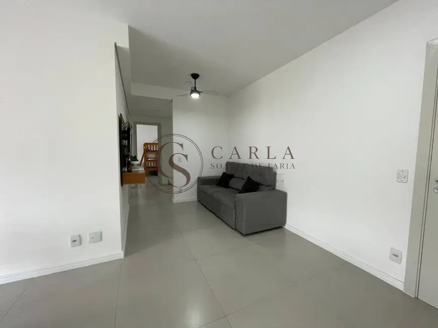 Foto 4 de Apartamento com 2 quartos para alugar, 70m2 em Jardim Astúrias, Guaruja - SP