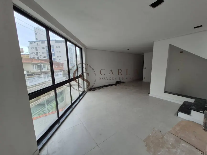 Foto 4 de Casa com 3 quartos à venda, 215m2 em Embaré, Santos - SP