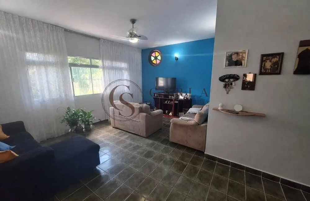 Casa com 3 quartos à venda, 203m2 em Vila Santa Rosa, Guaruja - SP - imagem 6 Foto 6 de Casa com 3 quartos à venda, 203m2 em Vila Santa Rosa, Guaruja - SP