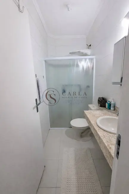 Foto 8 de Casa com 3 quartos à venda, 80m2 em Jardim Las Palmas, Guaruja - SP
