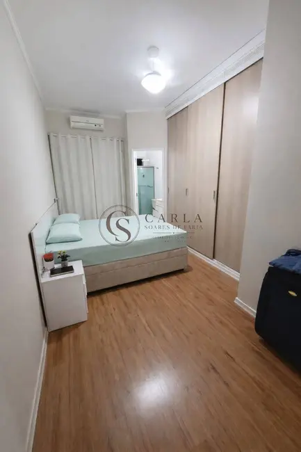 Foto 9 de Casa com 3 quartos à venda, 80m2 em Jardim Las Palmas, Guaruja - SP