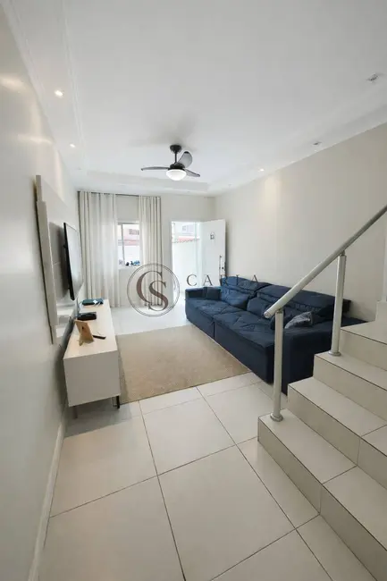 Foto 1 de Casa com 3 quartos à venda, 80m2 em Jardim Las Palmas, Guaruja - SP