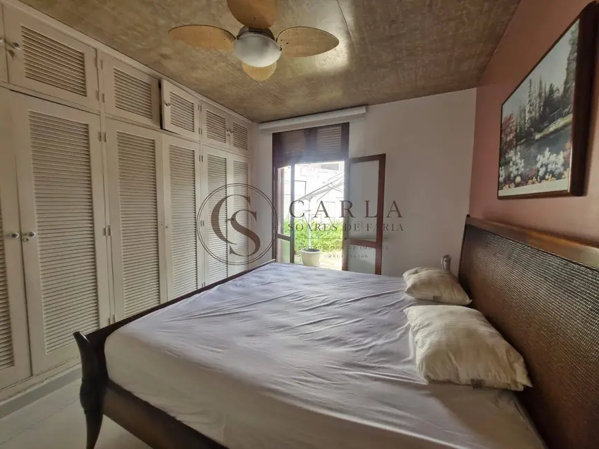Foto 8 de Casa com 4 quartos à venda, 650m2 em Enseada, Guaruja - SP