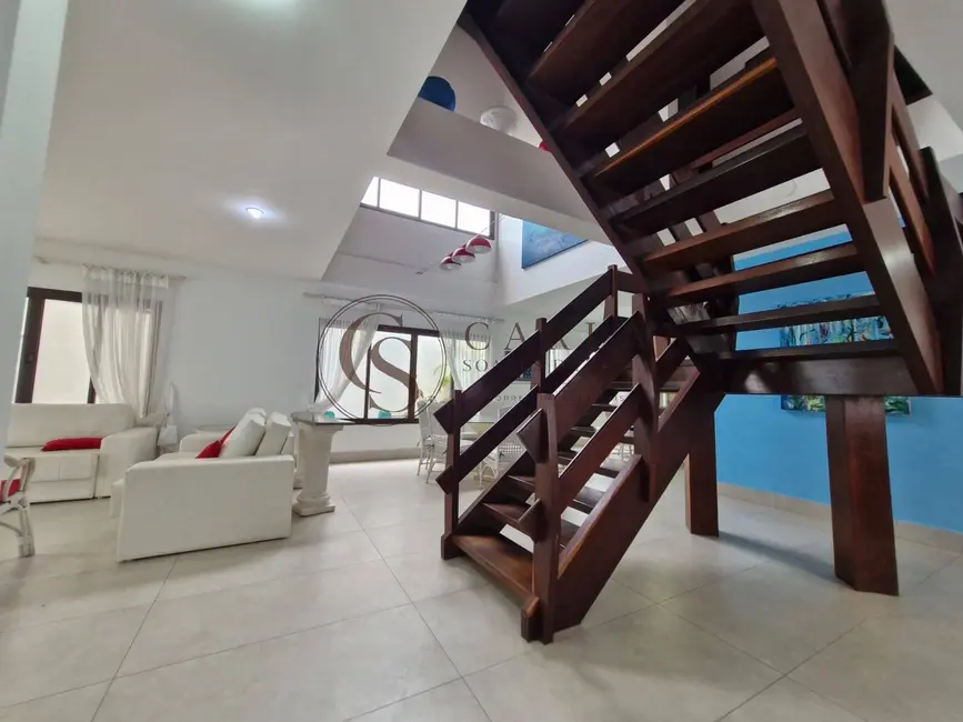 Foto 8 de Casa com 4 quartos à venda, 350m2 em Jardim Virgínia, Guaruja - SP