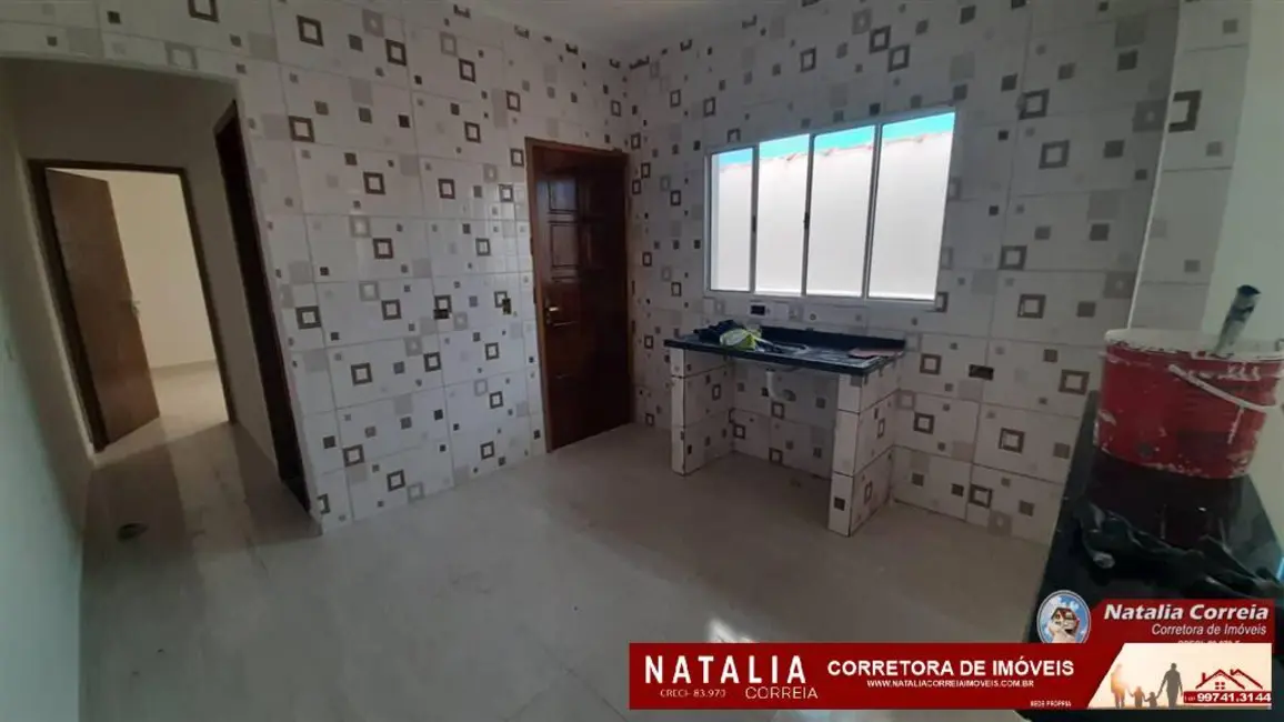 Foto 9 de Casa com 2 quartos à venda, 90m2 em Mongagua - SP
