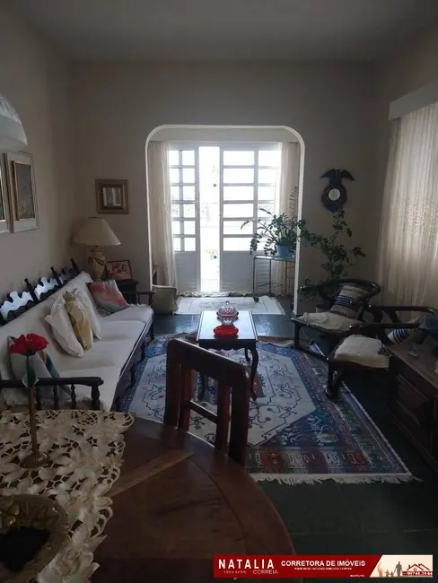Foto 4 de Casa com 4 quartos à venda, 204m2 em Mongagua - SP