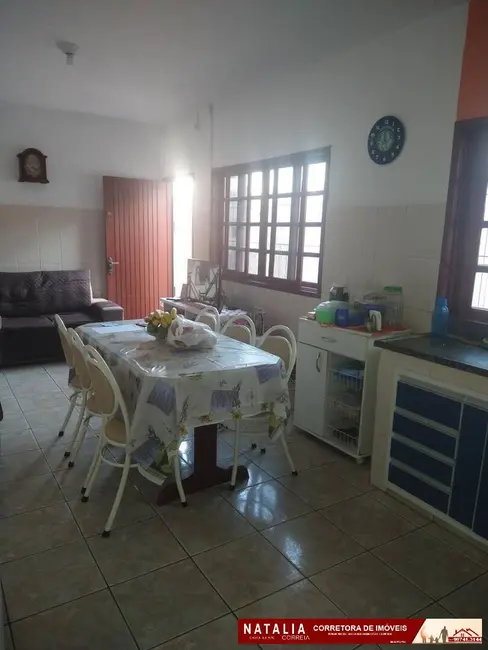 Foto 7 de Casa com 2 quartos à venda, 150m2 em Itanhaem - SP