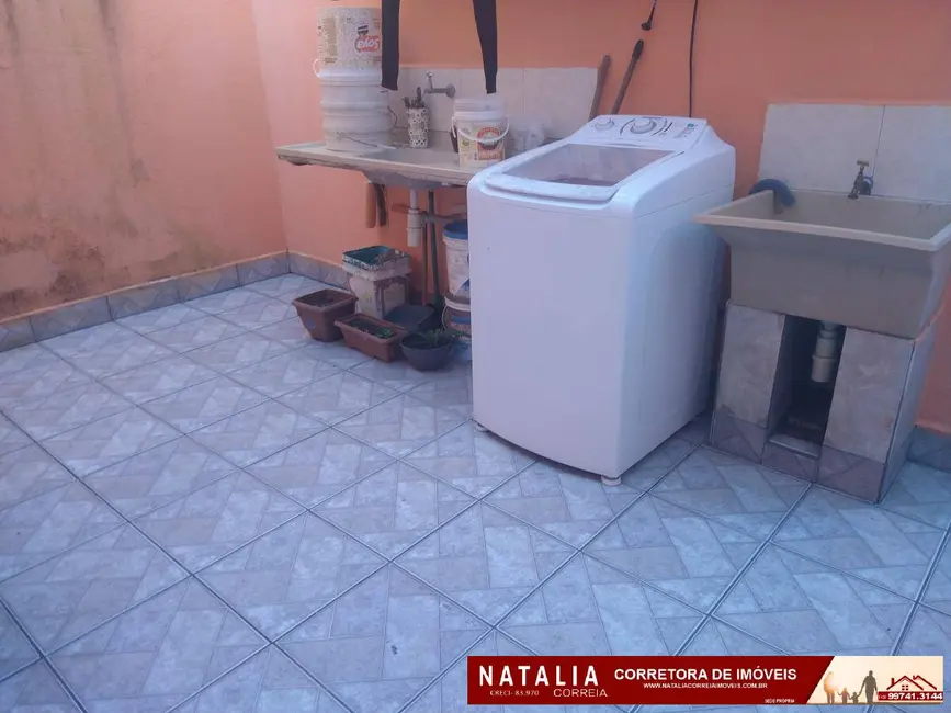 Foto 5 de Casa com 2 quartos à venda, 150m2 em Itanhaem - SP