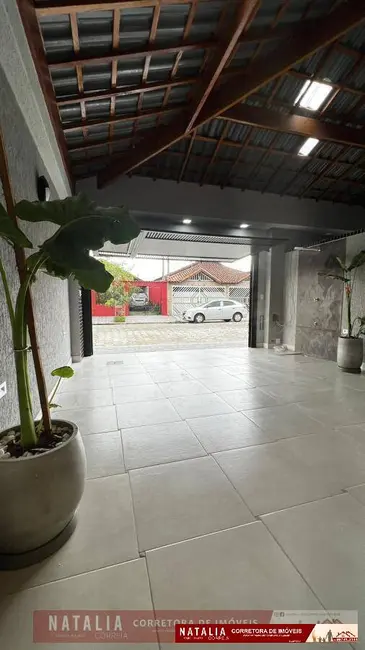 Foto 2 de Casa com 3 quartos à venda em Solemar, Praia Grande - SP