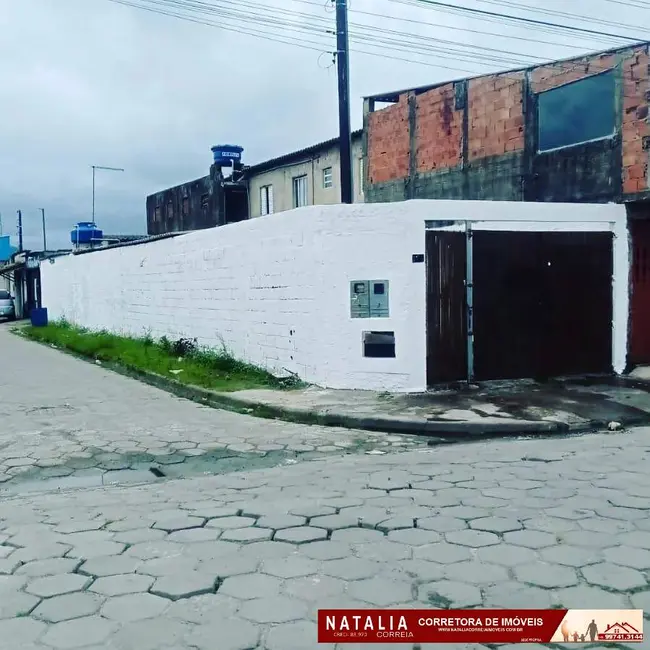 Foto 1 de Casa com 3 quartos à venda em Mongagua - SP