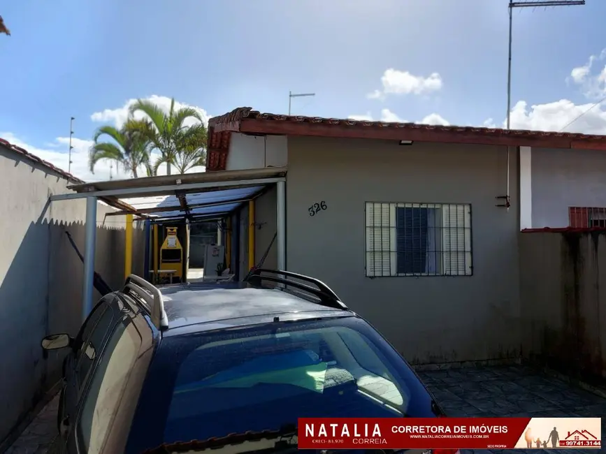 Foto 2 de Casa com 2 quartos à venda, 150m2 em Mongagua - SP