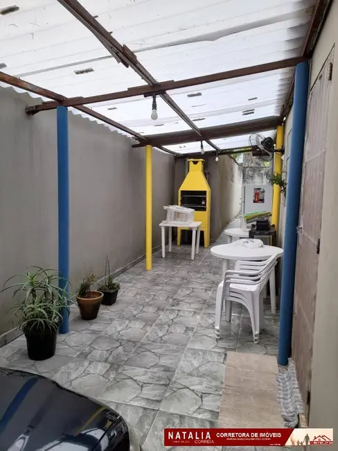 Foto 1 de Casa com 2 quartos à venda, 150m2 em Mongagua - SP