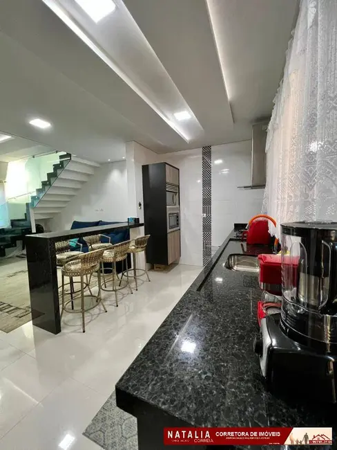 Foto 9 de Sobrado com 3 quartos à venda, 85m2 em Caiçara, Praia Grande - SP