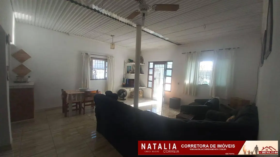 Foto 9 de Casa com 2 quartos à venda, 300m2 em Itanhaem - SP