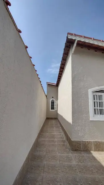 Casa com 2 quartos à venda, 140m2 em Praia Grande - SP - imagem 4 Foto 4 de Casa com 2 quartos à venda, 140m2 em Praia Grande - SP