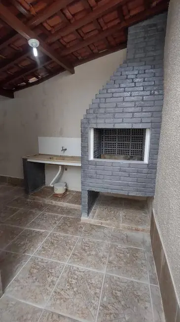 Casa com 2 quartos à venda, 140m2 em Praia Grande - SP - imagem 7 Foto 7 de Casa com 2 quartos à venda, 140m2 em Praia Grande - SP