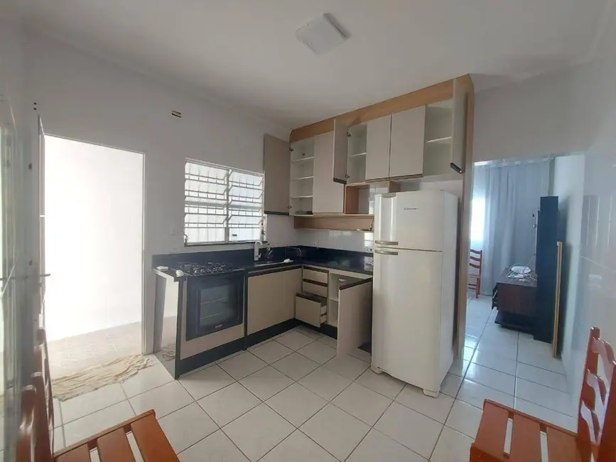 Casa com 2 quartos à venda, 125m2 em Itanhaem - SP - imagem 8 Foto 8 de Casa com 2 quartos à venda, 125m2 em Itanhaem - SP
