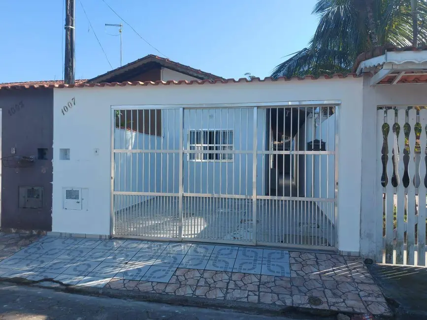 Casa com 2 quartos à venda, 125m2 em Itanhaem - SP - imagem 1 Foto 1 de Casa com 2 quartos à venda, 125m2 em Itanhaem - SP