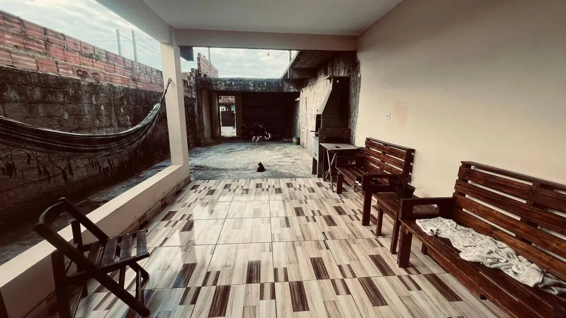 Foto 3 de Casa com 2 quartos à venda, 161m2 em Mongagua - SP
