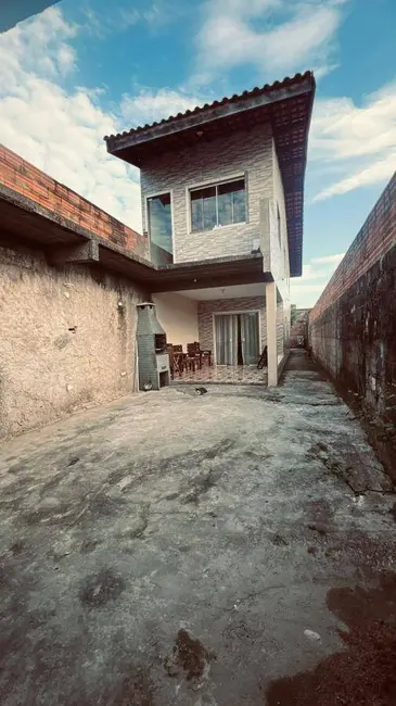 Foto 1 de Casa com 2 quartos à venda, 161m2 em Mongagua - SP