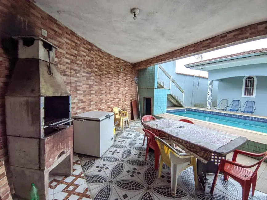 Foto 8 de Casa com 4 quartos à venda em Mongagua - SP