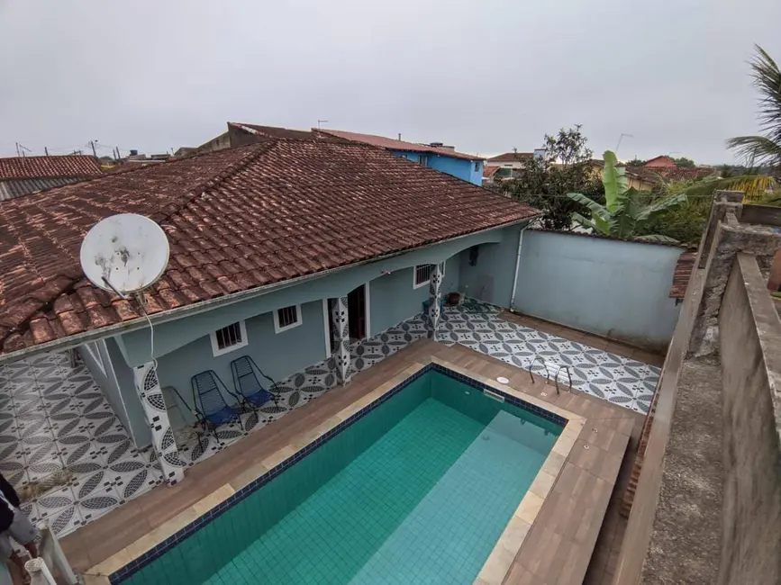 Foto 3 de Casa com 4 quartos à venda em Mongagua - SP
