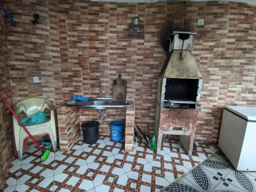 Foto 7 de Casa com 4 quartos à venda em Mongagua - SP