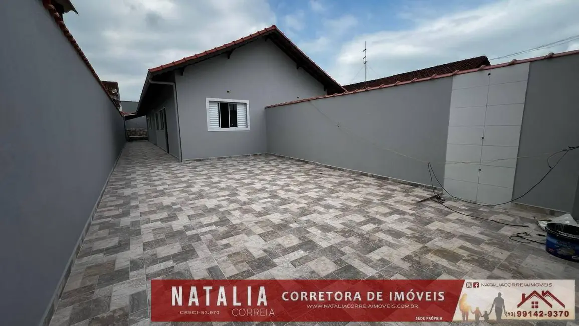 Foto 2 de Casa com 3 quartos à venda, 193m2 em Mongagua - SP