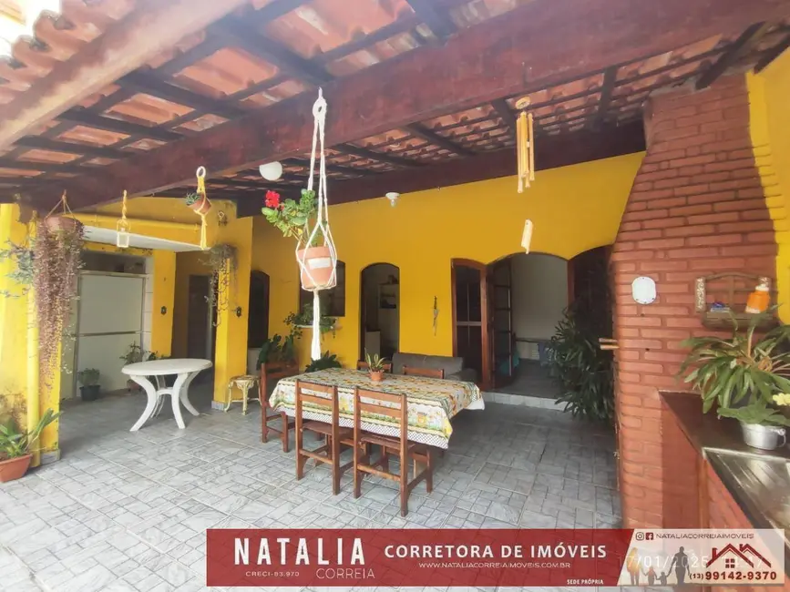 Foto 3 de Sobrado com 5 quartos à venda, 290m2 em Mongagua - SP