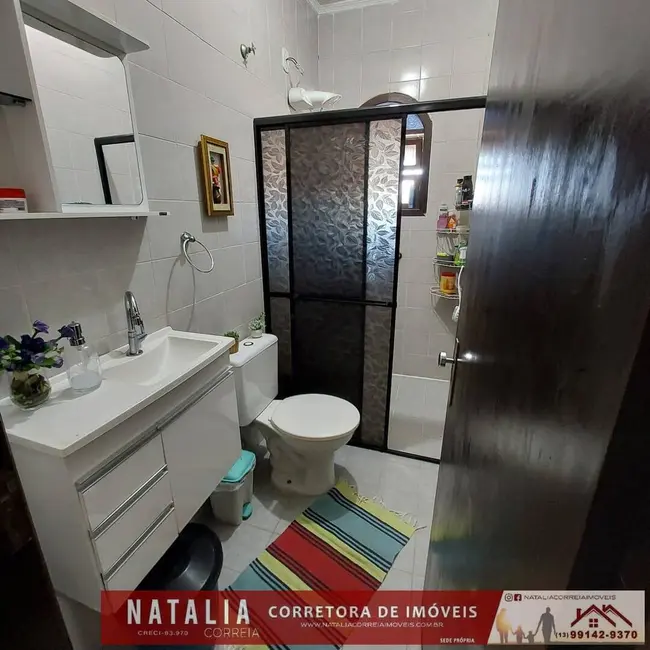 Foto 2 de Sobrado com 3 quartos à venda, 162m2 em Mongagua - SP