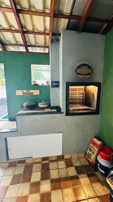Foto 6 de Sobrado com 3 quartos à venda, 188m2 em Itanhaem - SP