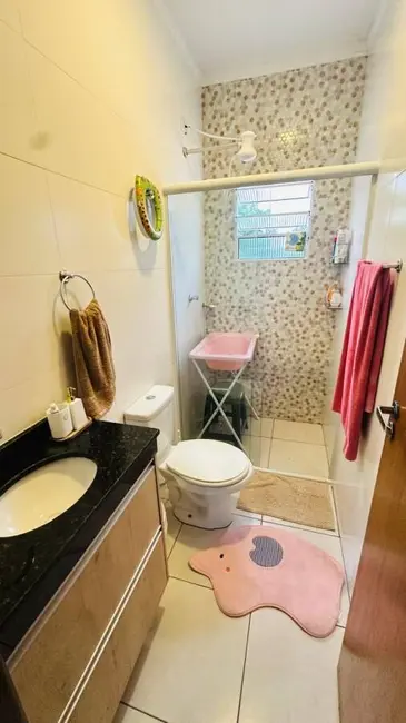 Foto 8 de Sobrado com 3 quartos à venda, 188m2 em Itanhaem - SP