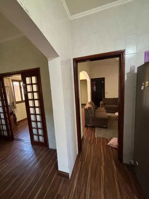 Foto 8 de Casa com 3 quartos à venda, 270m2 em Mongagua - SP
